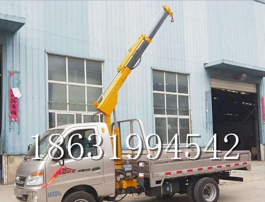 桂阳县车载吊机多少钱履带式液压价格起重升降机桂阳县车载液压升降机车载吊机绞盘小吊机